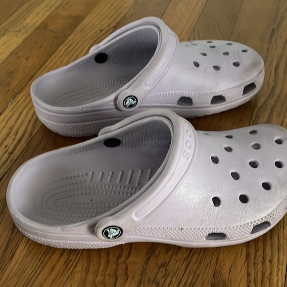 Lavender crocs - Picture 2 of 3